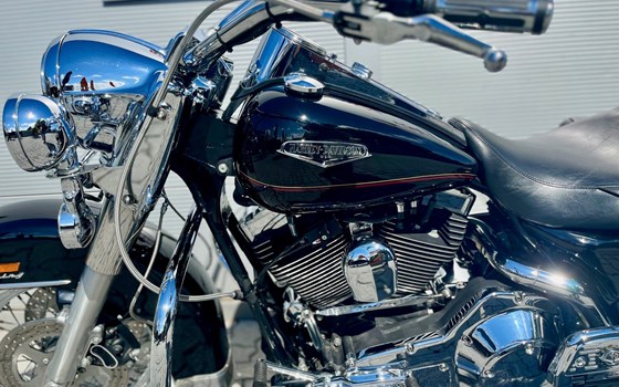 Gebrauchtmotorrad Harley-Davidson Touring Road King FLHR - Bild 4 Gebrauchtmotorrad Harley-Davidson Touring Road King FLHR - Bild 4