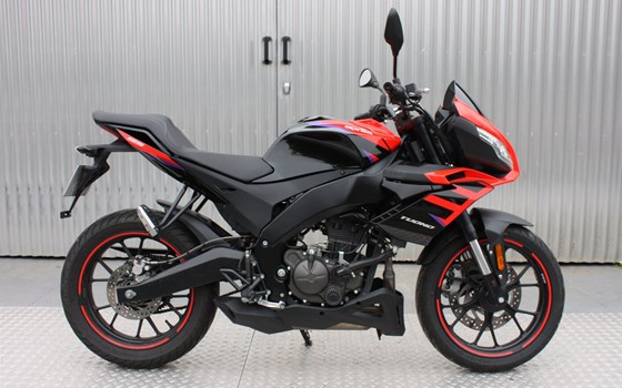 Gebrauchtmotorrad Aprilia Tuono 125 - Bild 1