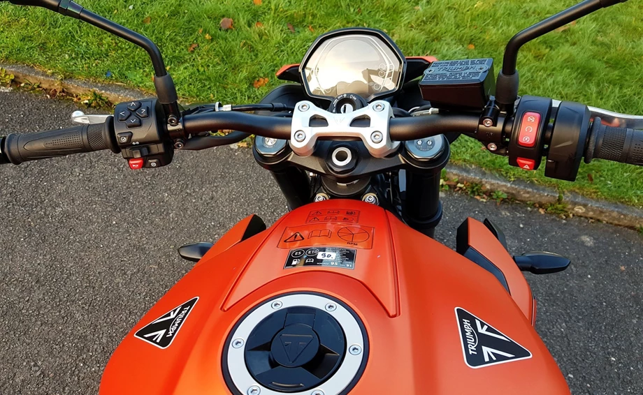 Angebot Triumph Street Triple 765 R A2 Bild 3: Angebot Triumph Street Triple 765 R A2