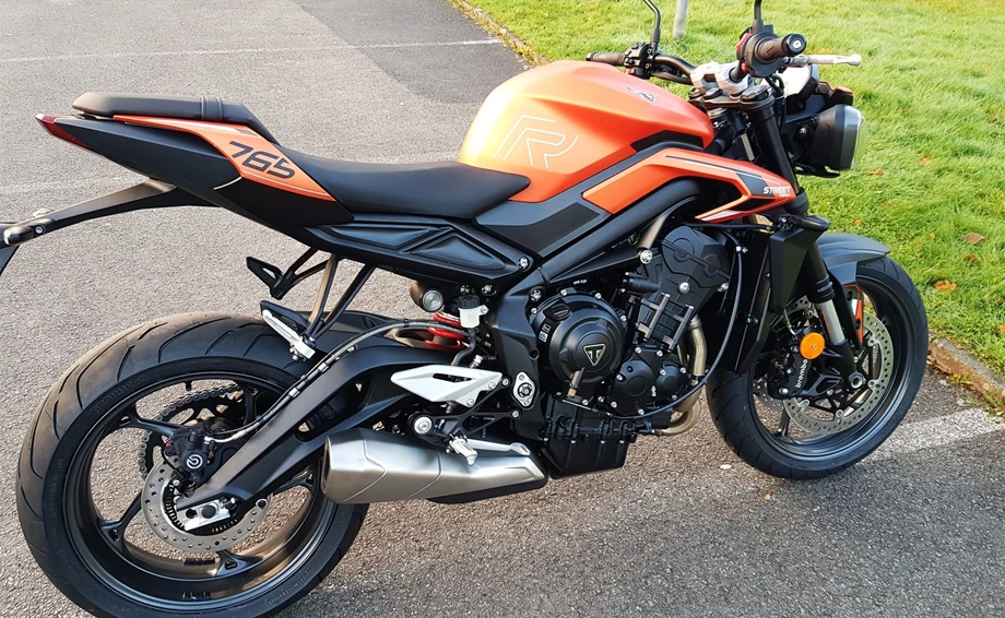Angebot Triumph Street Triple 765 R A2 Bild 8: Angebot Triumph Street Triple 765 R A2