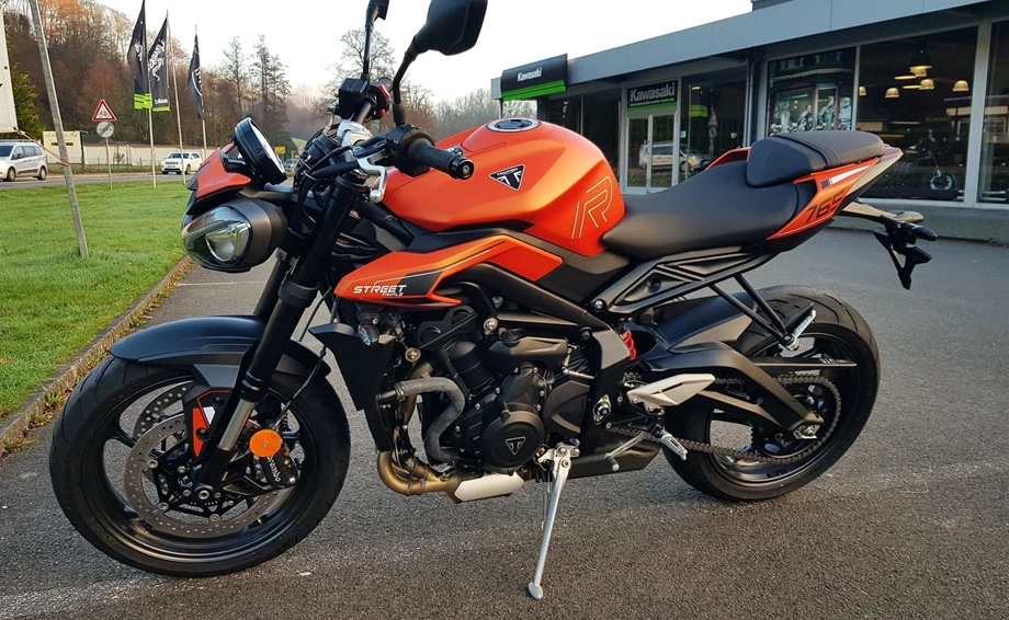 Angebot Triumph Street Triple 765 R A2 Bild 5: Angebot Triumph Street Triple 765 R A2