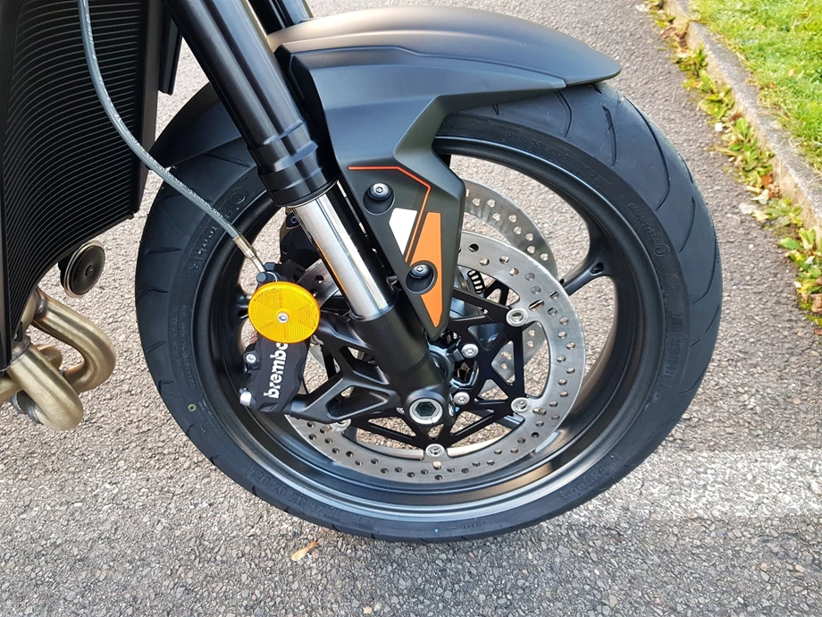 Angebot Triumph Street Triple 765 R A2 Bild 7: Angebot Triumph Street Triple 765 R A2