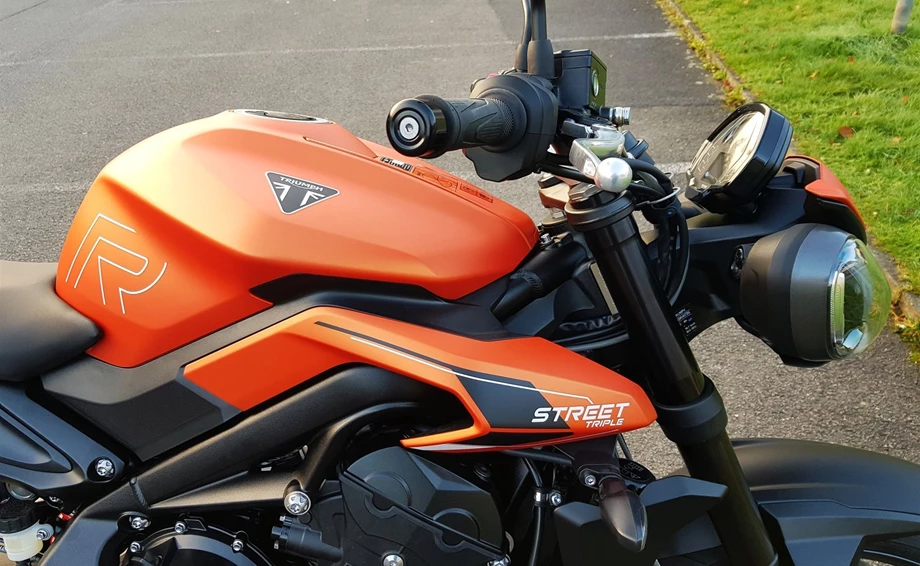 Angebot Triumph Street Triple 765 R A2 Bild 9: Angebot Triumph Street Triple 765 R A2