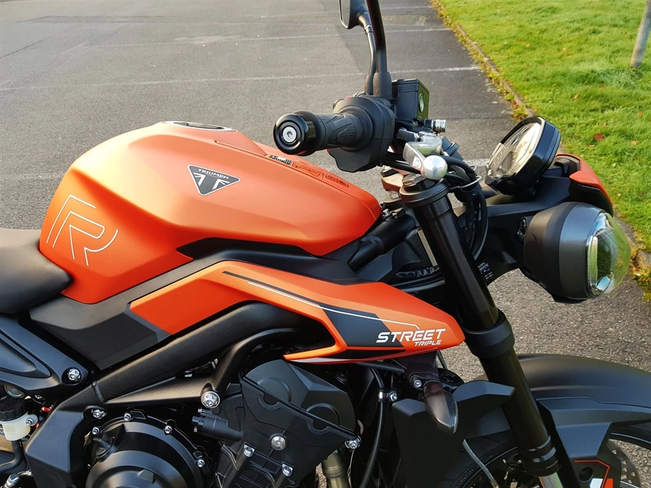 Angebot Triumph Street Triple 765 R A2 Bild 9: Angebot Triumph Street Triple 765 R A2