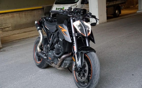 Motorrad Occasion KTM 1290 Super Duke R - Bild 2