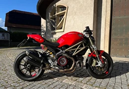 Gebrauchte Ducati Monster 1100 Evo Gebrauchte Ducati Monster 1100 Evo
