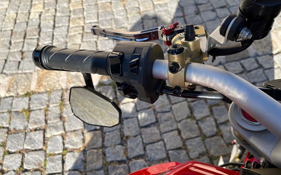 Gebrauchtmotorrad Ducati Monster 1100 Evo - Bild 13 Gebrauchtmotorrad Ducati Monster 1100 Evo - Bild 13
