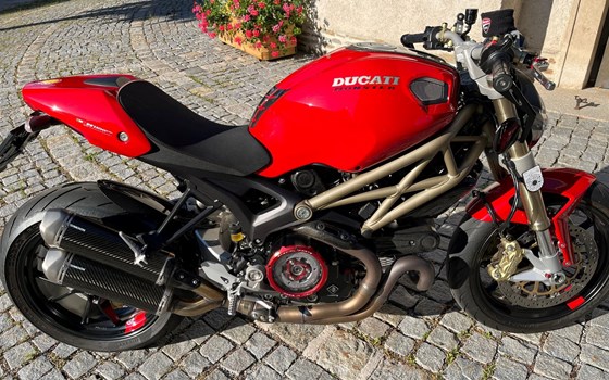 Gebrauchtmotorrad Ducati Monster 1100 Evo - Bild 14 Gebrauchtmotorrad Ducati Monster 1100 Evo - Bild 14