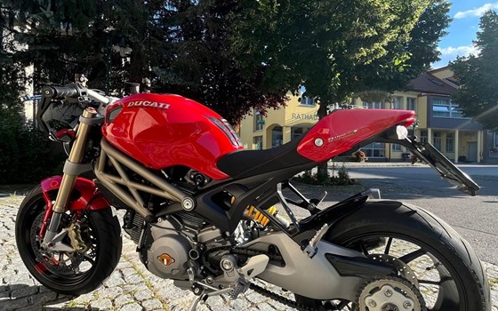 Gebrauchtmotorrad Ducati Monster 1100 Evo - Bild 17 Gebrauchtmotorrad Ducati Monster 1100 Evo - Bild 17