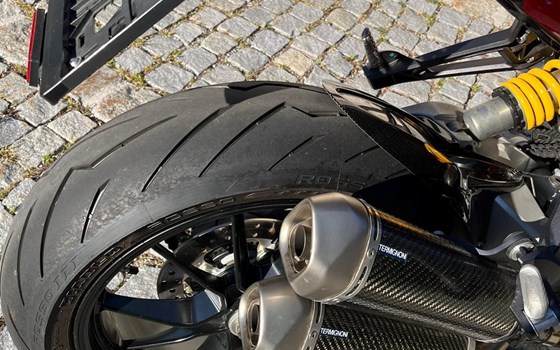 Gebrauchtmotorrad Ducati Monster 1100 Evo - Bild 4 Gebrauchtmotorrad Ducati Monster 1100 Evo - Bild 4