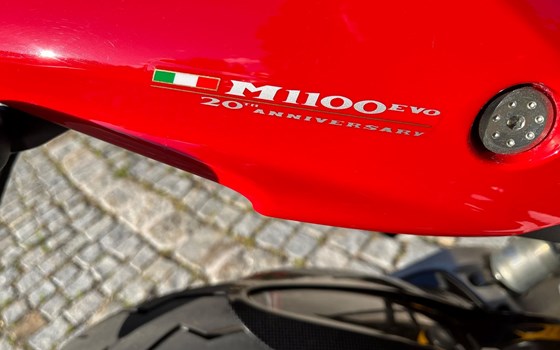 Gebrauchtmotorrad Ducati Monster 1100 Evo - Bild 6 Gebrauchtmotorrad Ducati Monster 1100 Evo - Bild 6