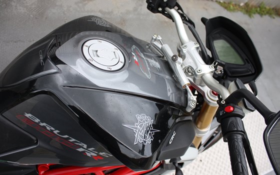 Gebrauchtmotorrad MV Agusta Brutale 800 RR - Bild 7