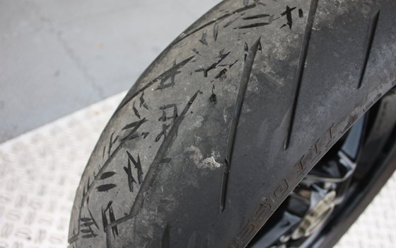 Gebrauchtmotorrad MV Agusta Brutale 800 RR - Bild 14