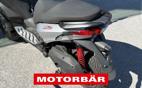 Neufahrzeug Piaggio MP3 300 - Bild 7 Neufahrzeug Piaggio MP3 300 - Bild 7