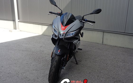 Gebrauchtmotorrad Aprilia Tuono 125 - Bild 4 Gebrauchtmotorrad Aprilia Tuono 125 - Bild 4