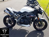 Gebrauchtmotorrad Triumph Speed Triple 1050 RS , 1. Hand, komplettes Scheckheft