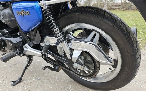 Gebrauchtmotorrad Honda CB 750 F - Bild 5