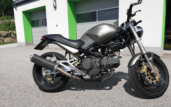 Gebrauchtmotorrad Ducati Monster 900 - Bild 2
