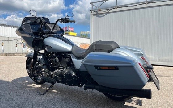 Gebrauchtmotorrad Harley-Davidson Road Glide FLTRX - Bild 9 Gebrauchtmotorrad Harley-Davidson Road Glide FLTRX - Bild 9