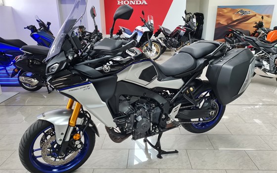 Gebrauchtmotorrad Yamaha Tracer 9 GT+ - Bild 3 Gebrauchtmotorrad Yamaha Tracer 9 GT+ - Bild 3
