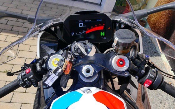 Gebrauchtmotorrad BMW M 1000 RR - Bild 12