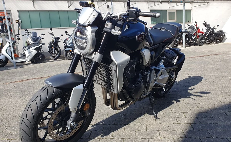 Angebot Honda CB1000R+ Bild 19: Angebot Honda CB1000R+