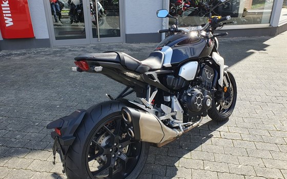 Gebrauchtmotorrad Honda CB1000R+ - Bild 7