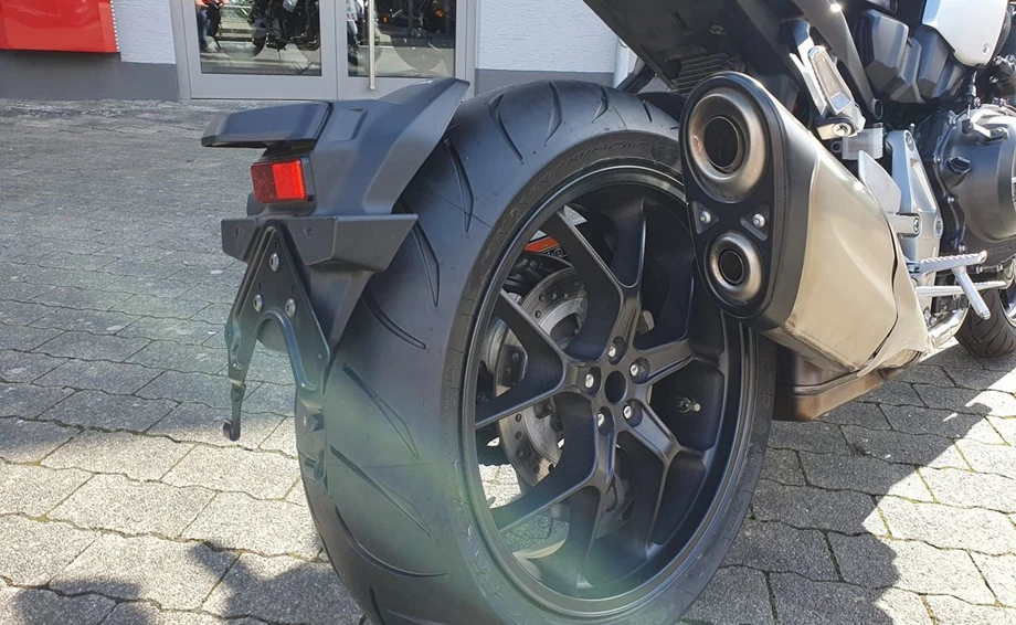 Offer Honda CB1000R+ Bild 9: Offer Honda CB1000R+