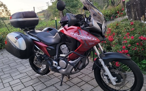 Gebrauchtmotorrad Honda XL 700V Transalp - Bild 4 Gebrauchtmotorrad Honda XL 700V Transalp - Bild 4