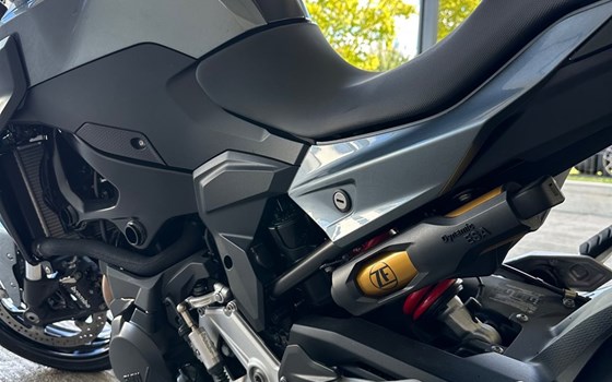 Gebrauchtmotorrad BMW F 900 R - Bild 10 Gebrauchtmotorrad BMW F 900 R - Bild 10