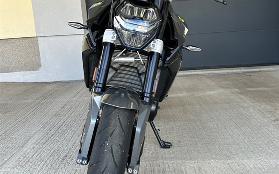 Gebrauchtmotorrad BMW F 900 R - Bild 2 Gebrauchtmotorrad BMW F 900 R - Bild 2