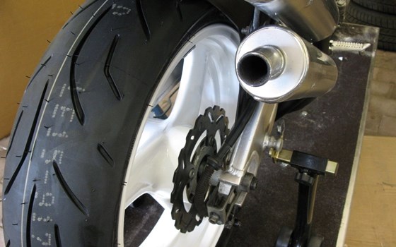 Gebrauchtmotorrad Suzuki RGV 250 - Bild 7