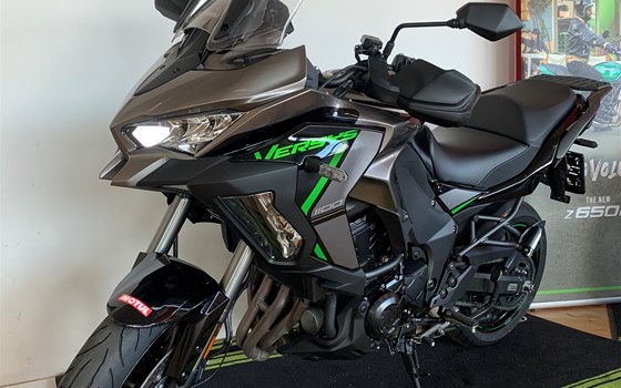 Gebrauchtmotorrad Kawasaki Versys 1100 SE - Bild 1 Gebrauchtmotorrad Kawasaki Versys 1100 SE - Bild 1
