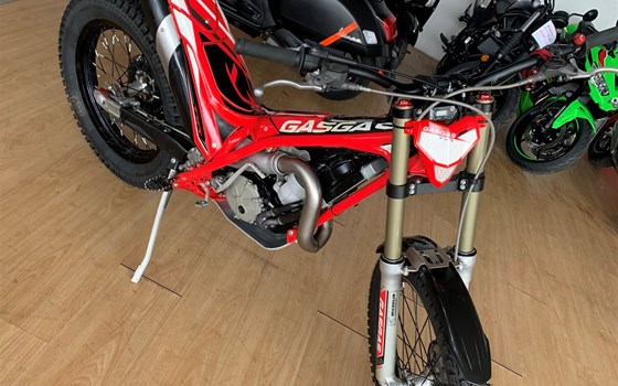 Gebrauchtmotorrad GASGAS TXT 250 Pro Racing - Bild 2 Gebrauchtmotorrad GASGAS TXT 250 Pro Racing - Bild 2