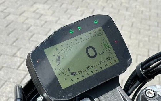 Neufahrzeug Benelli Leoncino 800 - Bild 11