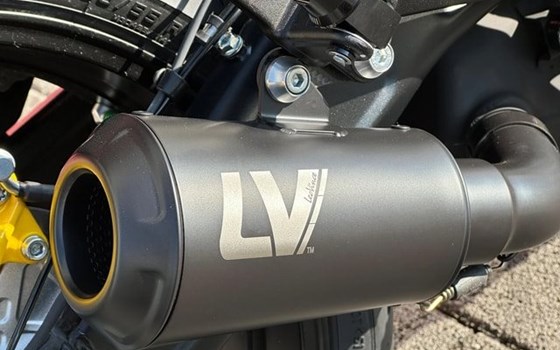 Neufahrzeug Benelli Leoncino 800 - Bild 7
