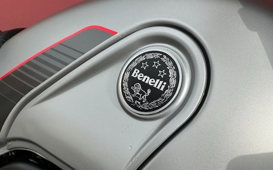 Neufahrzeug Benelli Leoncino 500 - Bild 7