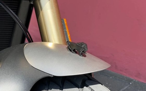 Neufahrzeug Benelli Leoncino 800 - Bild 5