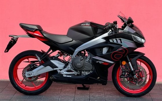 Neufahrzeug Aprilia RS 457 - Bild 11