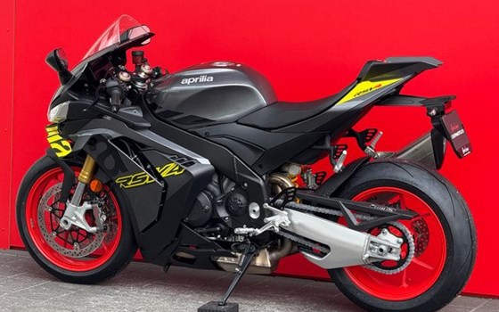 Offerta Aprilia RSV4 1100 - Immagine 15