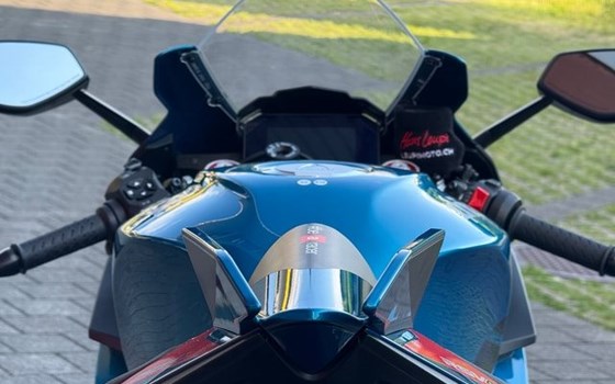 Neufahrzeug Aprilia RSV4 1100 - Bild 10