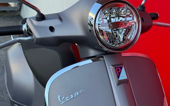 Neufahrzeug Vespa GTS 310 SuperTech - Bild 8