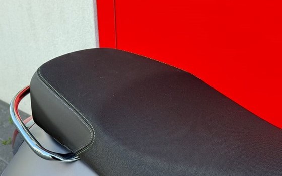 Neufahrzeug Vespa GTS 310 SuperTech - Bild 9