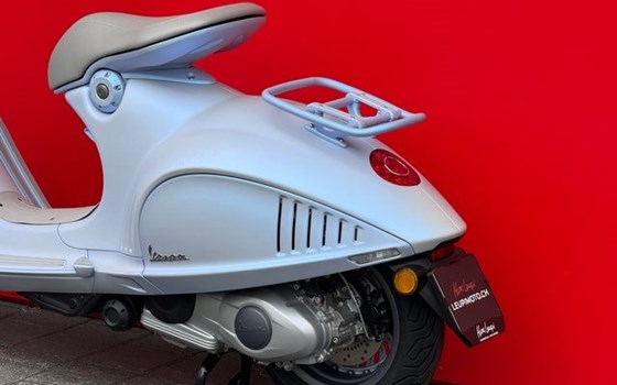 Neufahrzeug Vespa 946 Snake - Bild 8