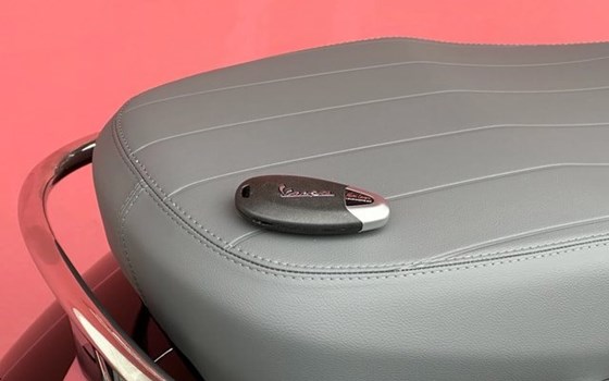 Neufahrzeug Vespa GTS 125 - Bild 15