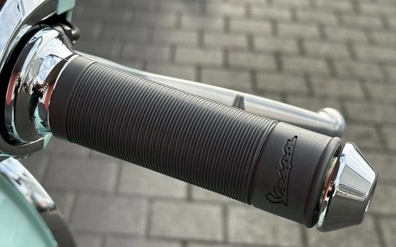 Neufahrzeug Vespa GTS 125 - Bild 10