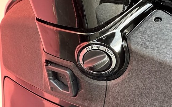 Neufahrzeug Vespa GTS 125 Super - Bild 2