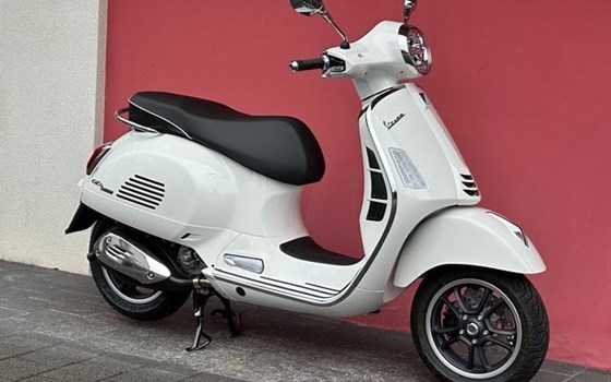 Neufahrzeug Vespa GTS 125 Super - Bild 10