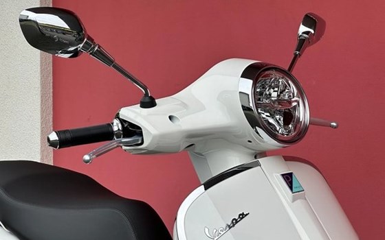 Neufahrzeug Vespa GTS 125 Super - Bild 13