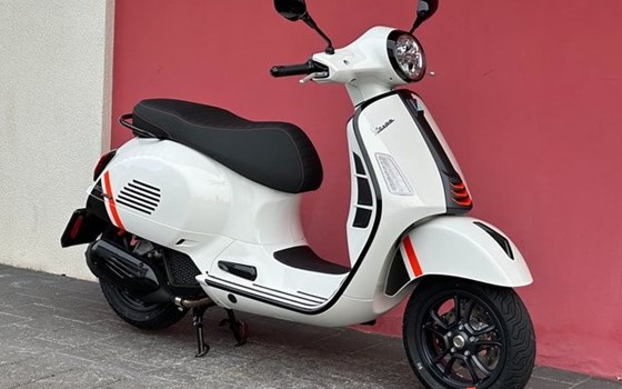 Neufahrzeug Vespa GTS 125 Supersport iGET - Bild 9
